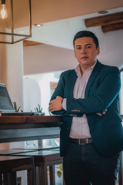 Mauricio León